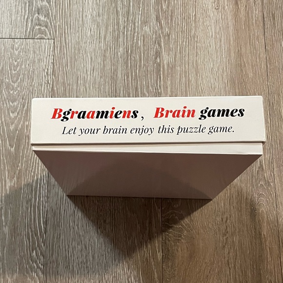 EUC “Bgraamiens” THE COLOR GAME Puzzle, 1000 Piece Round Jigsaw Puzzle - Picture 8 of 11